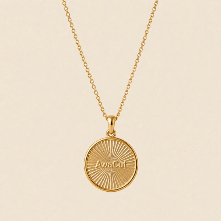 The original product photo, background included
