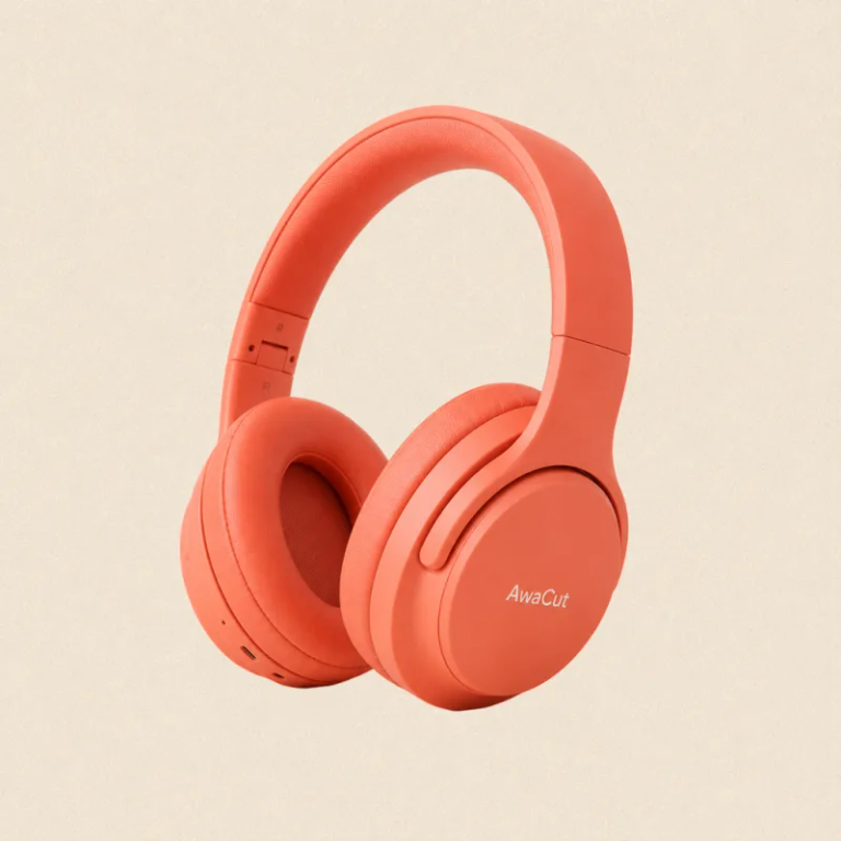 The original product photo, background included