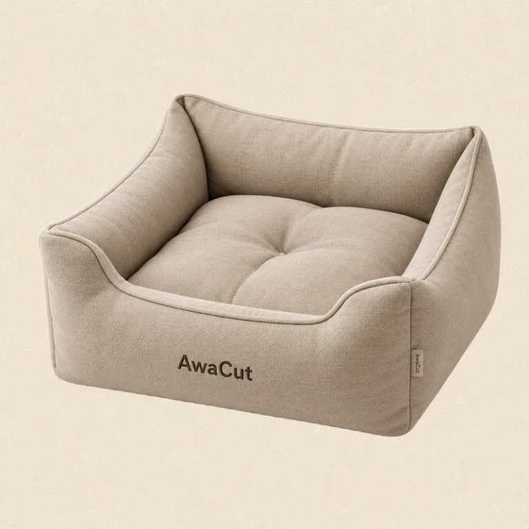 The original product photo, background included